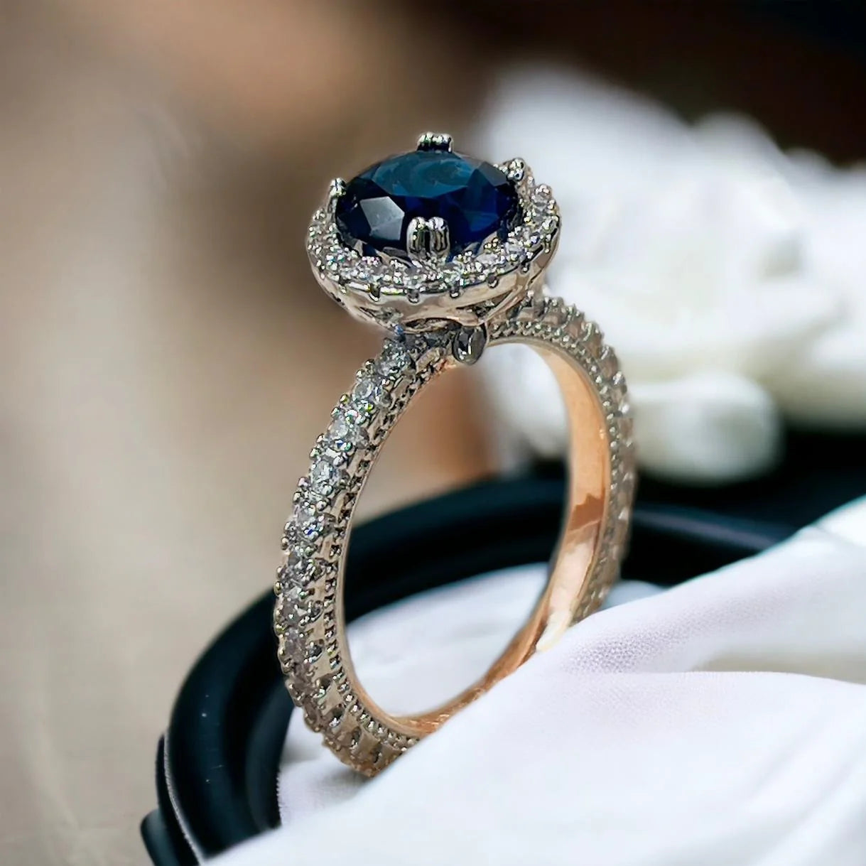 ZRJ085 CSH Blue Round Ring 👑
