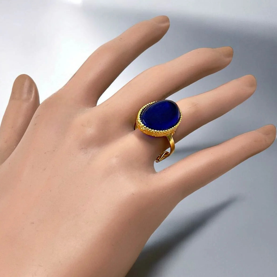 ZRJ041 FRN Oval Ring Adjustable