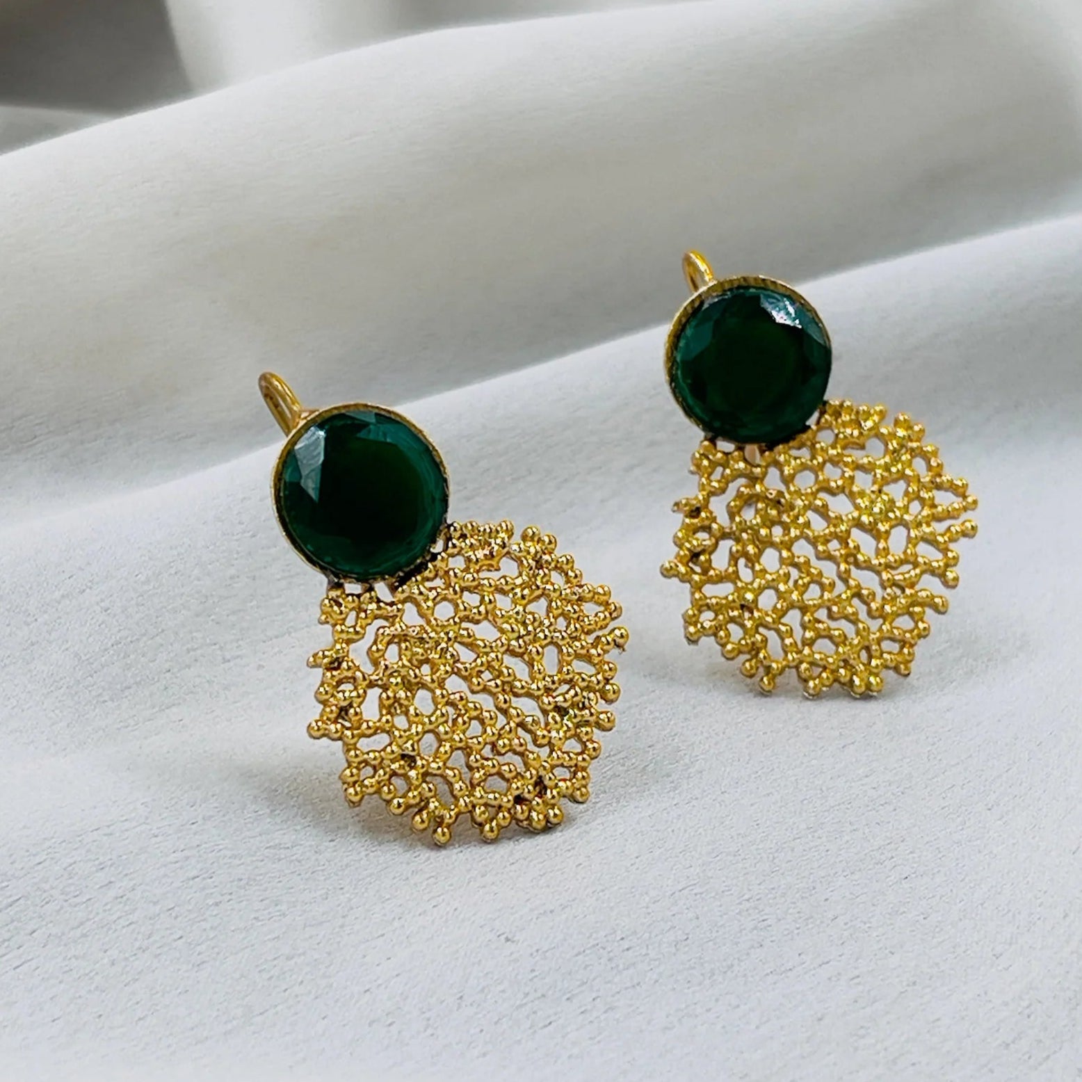 ZRJ177 FRN Round Ear Tops Pair