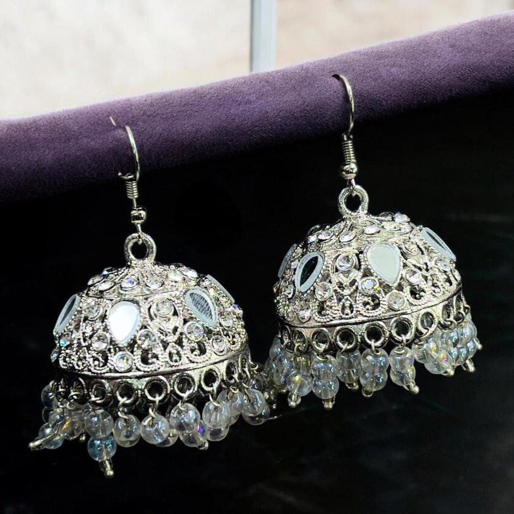ZRJ00026 FRN Tear Round Stone Silver Jhumki
