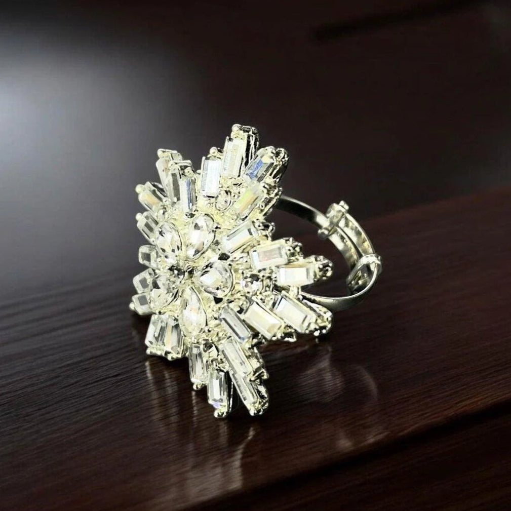 ZRJ00044 SDQ Tear Flower Ring Adjustable