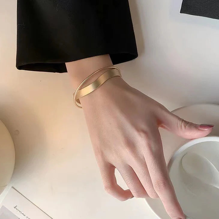 ZHB314 XST Hand Bracelet Adjustable ๐