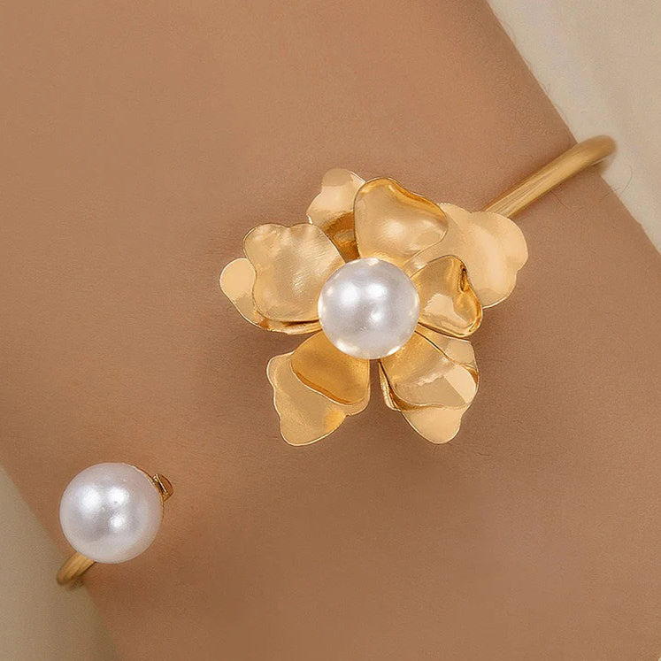 ZHJ329 YYE Flower Pearl Bracelet