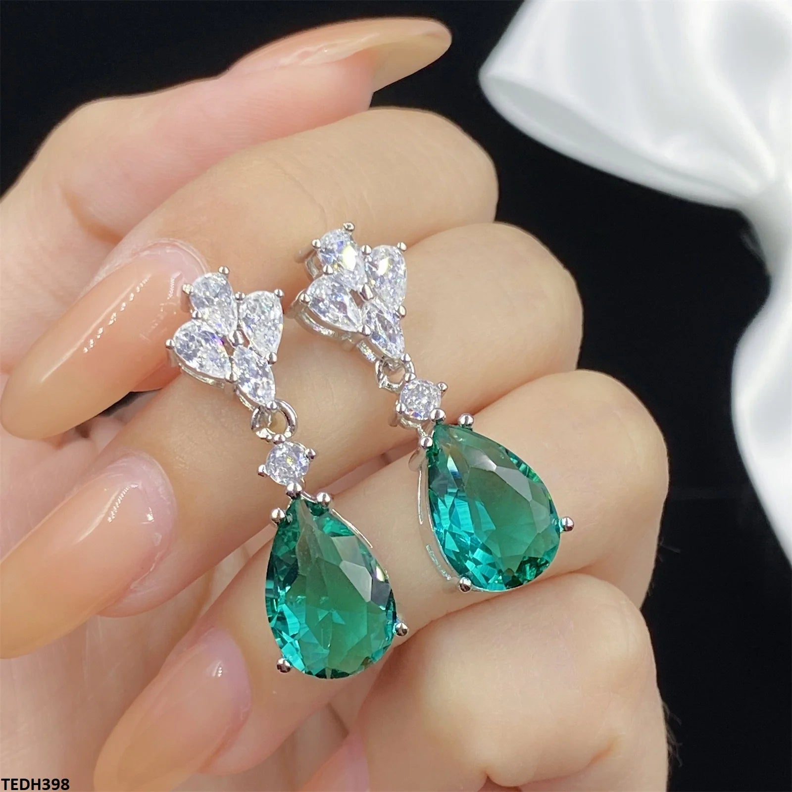 ZRJ398 KRL Imp Tear Drop Earrings 👑