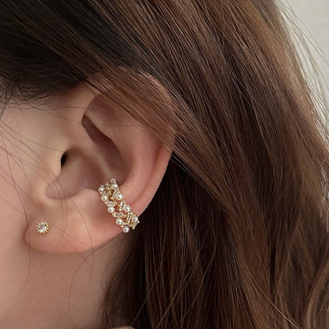 ZRJ091 WNS Peral Layered Single Ear Cuff