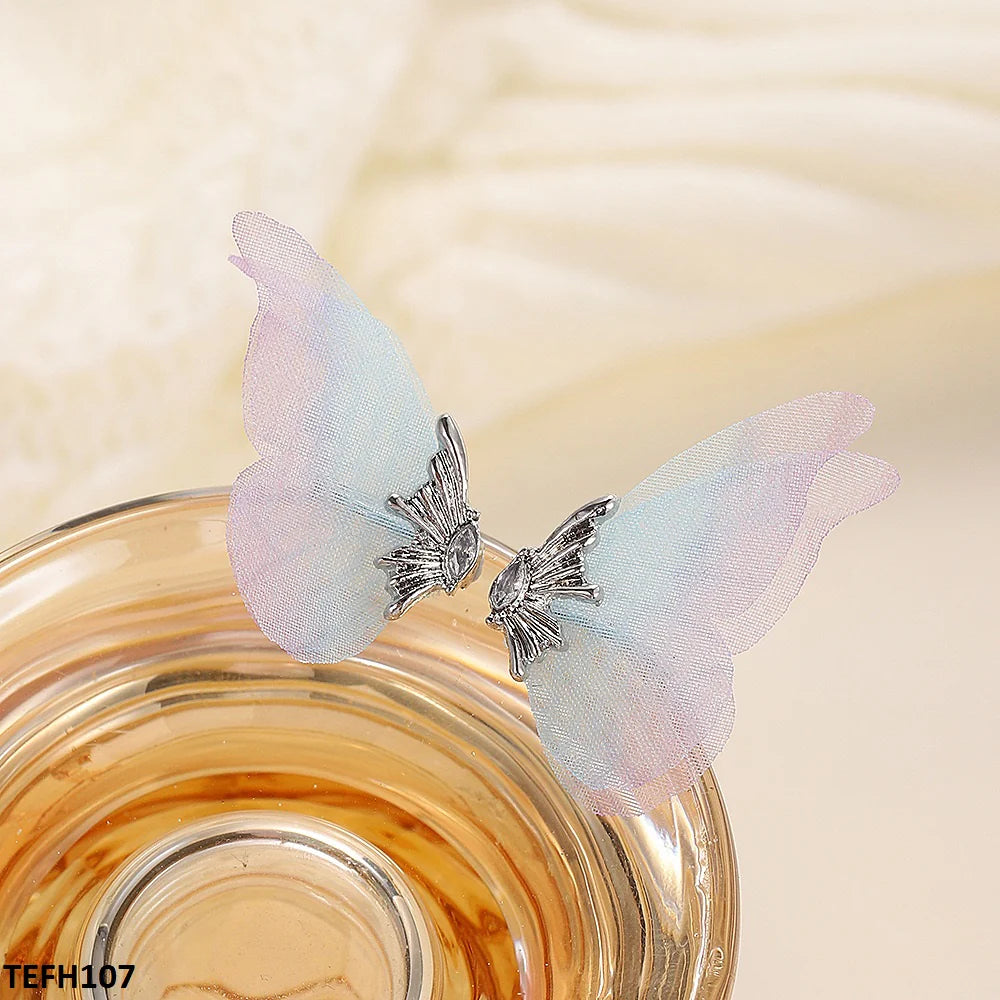ZRJ107 QWN Butterfly Ear Cuff Pair