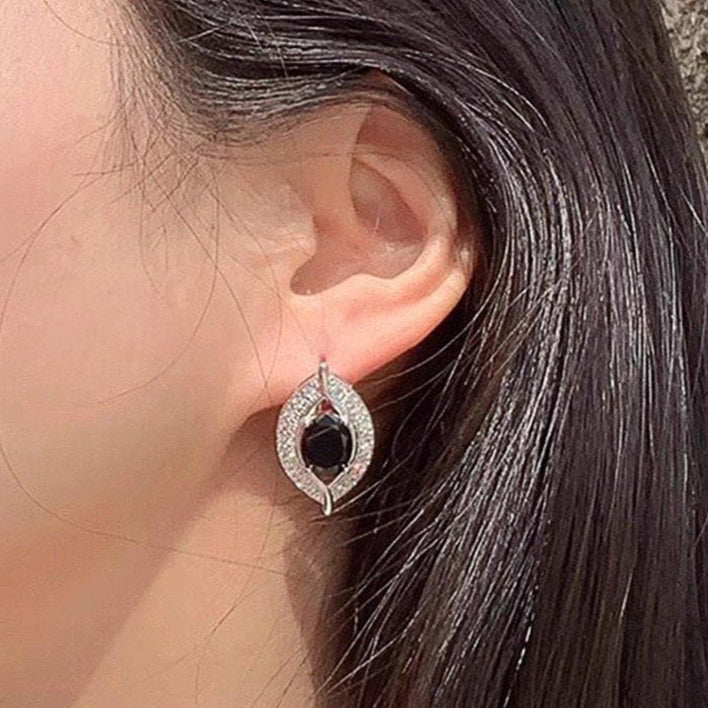 ZRJ00402 CSH Eye/Shape Ear Hoops Pair 👑