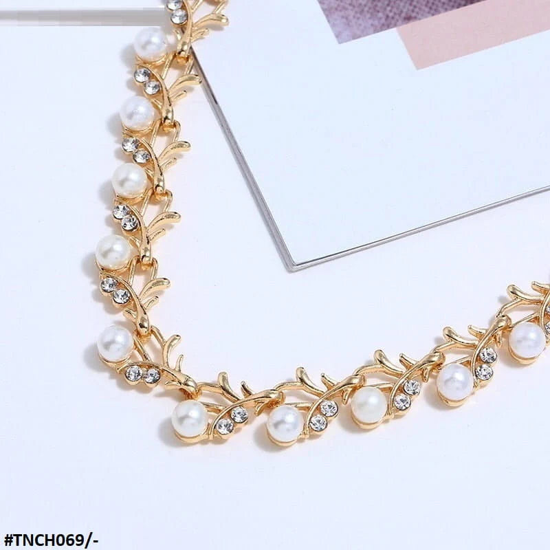 ZJN 0003 CHN Pearl necklace π