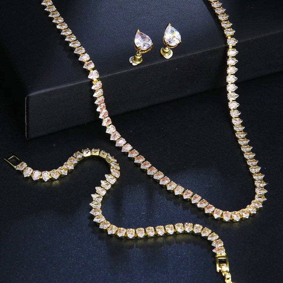 ZJN 0001 pear shape necklace π