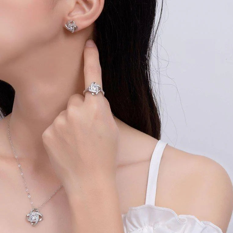 ZRJ00655 JJF Studded Rose Pendant Set 👑