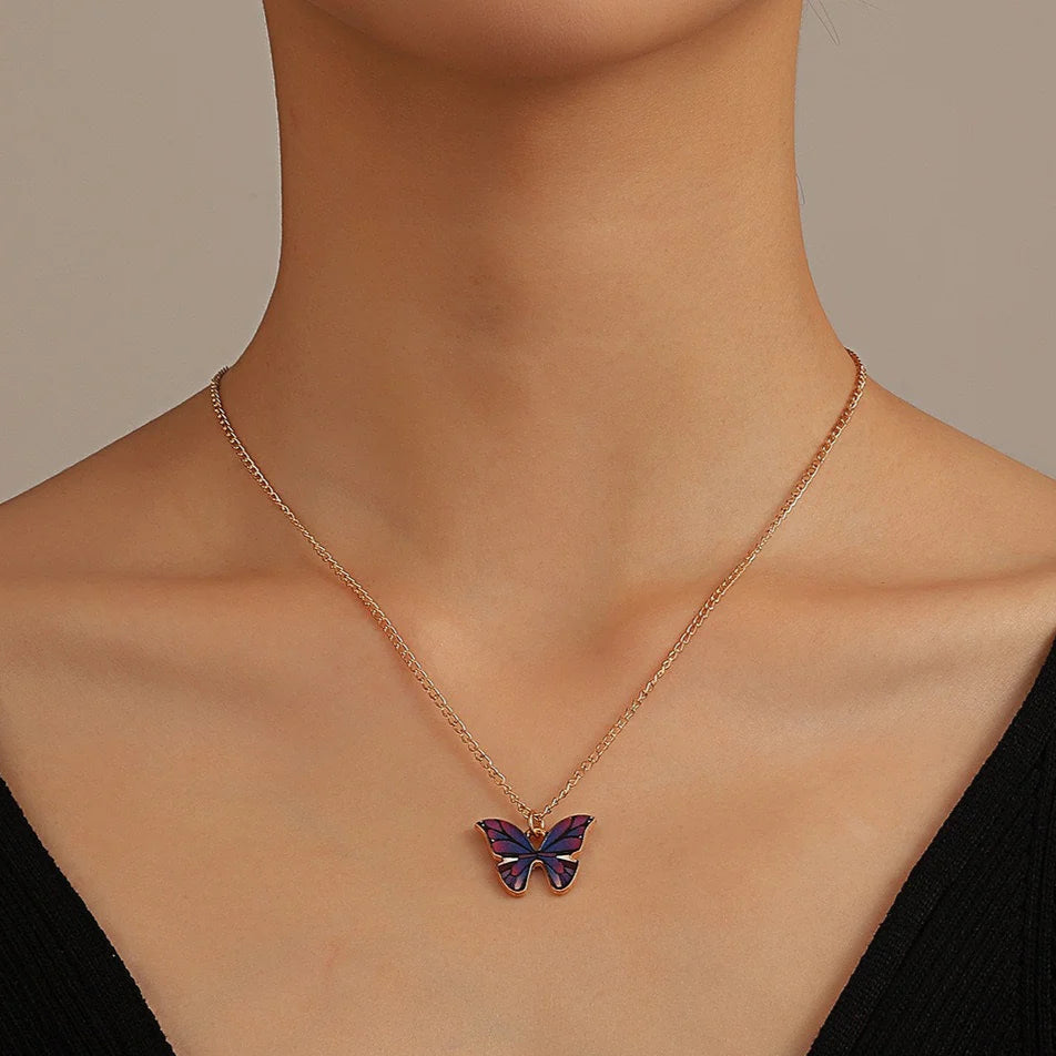 ZRJ338 QWN Shaded Butterfly Pendant - CPSH