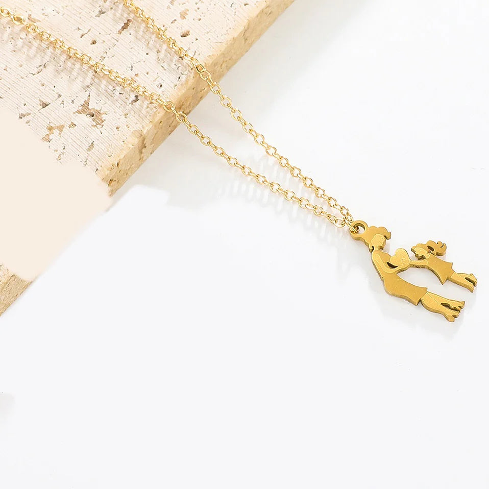 ZRJ432 QWN Mother Love Pendent With Chain - CPSH
