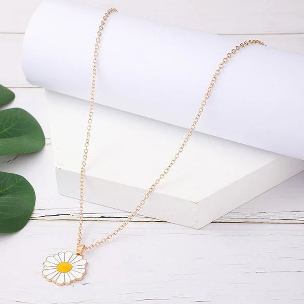 ZRJ435 YYE Morflora Pendent With Chain