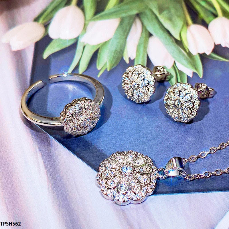 ZRJ562 CSH Flower Pendent Set 👑