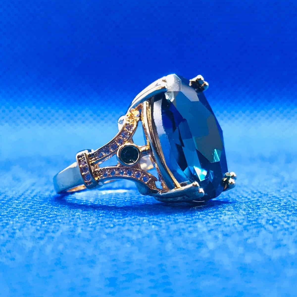 ZRJ002 GWH Gold Plated Ring - TRGH 👑