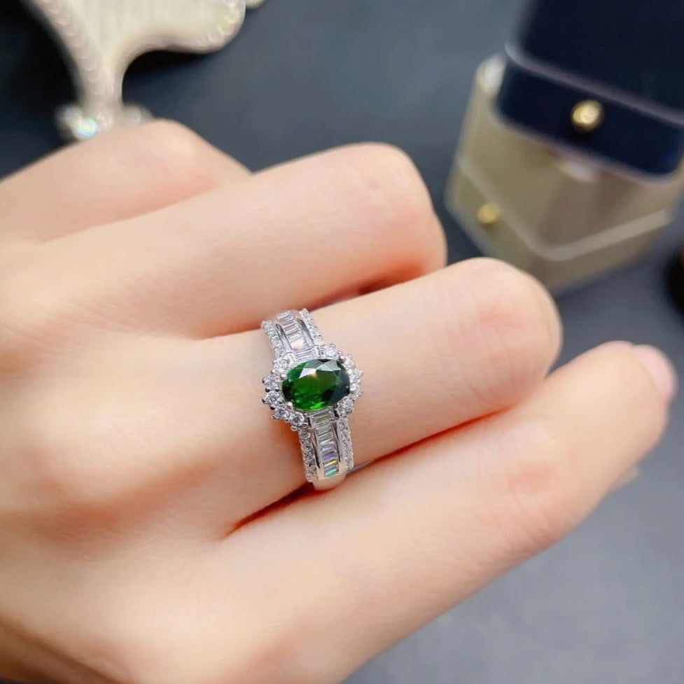 ZRJ207 GWH Green Step Adjustable Ring