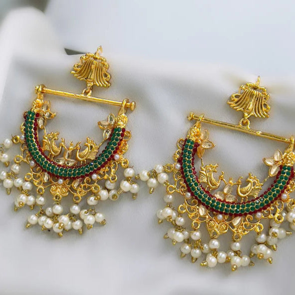ZRJ069 FRN Peacock Ear Drop Pair