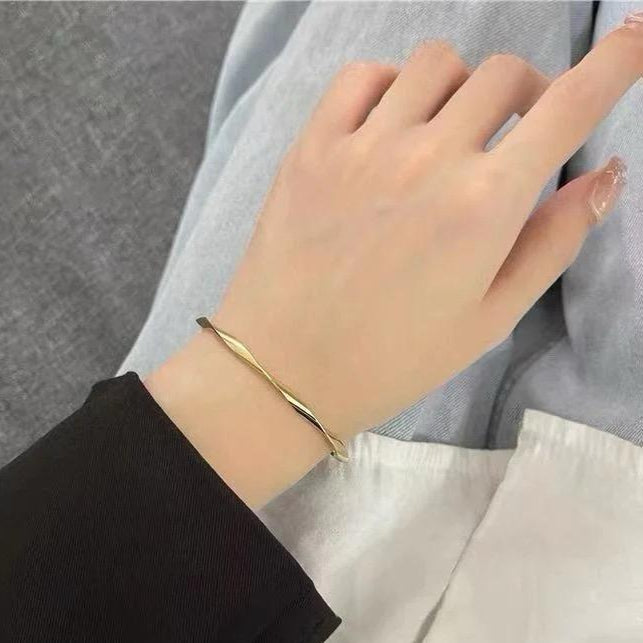 ZHB294 XST Curved Hand Cuff