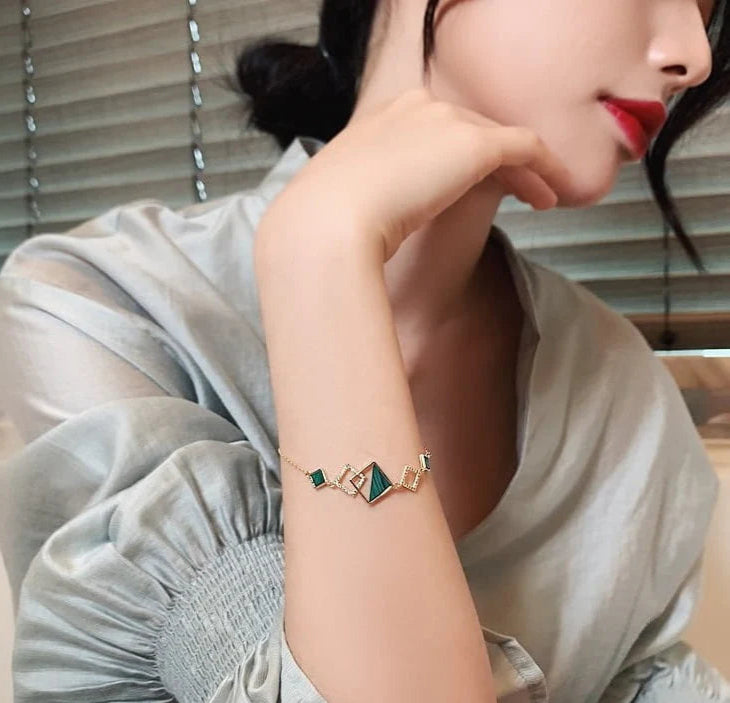 ZRJ176 XST Frame/Box Link Hand Bracelet Adjustable 👑