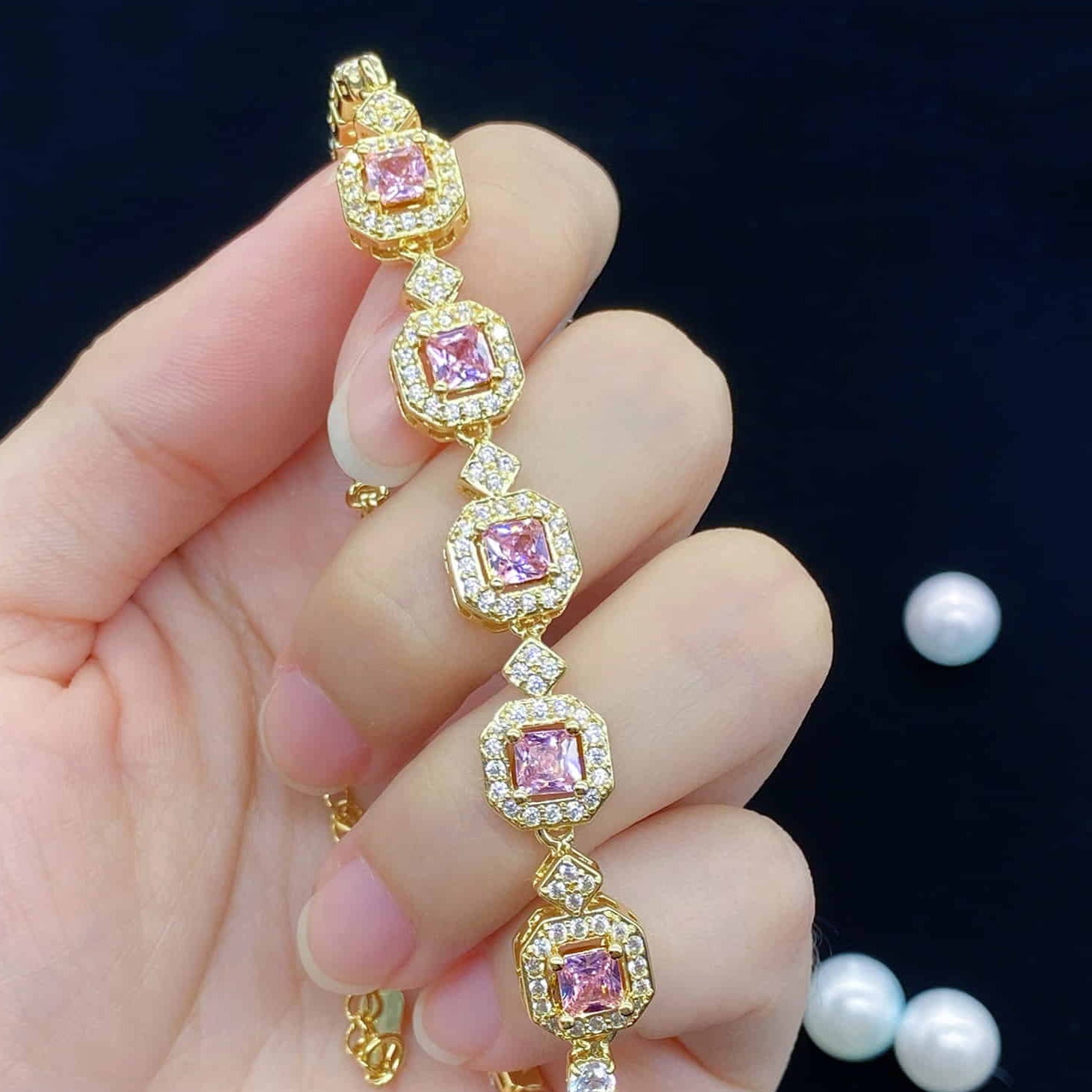 ZJB 0003 Square Step Hand Bracelet