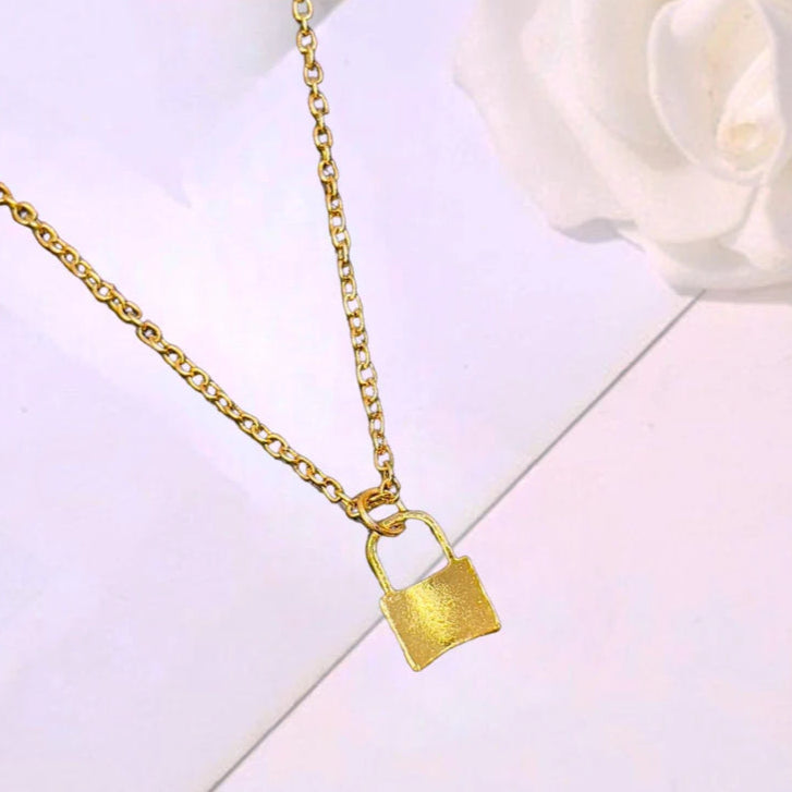 ZRJ346 SDQ Lock Pendant